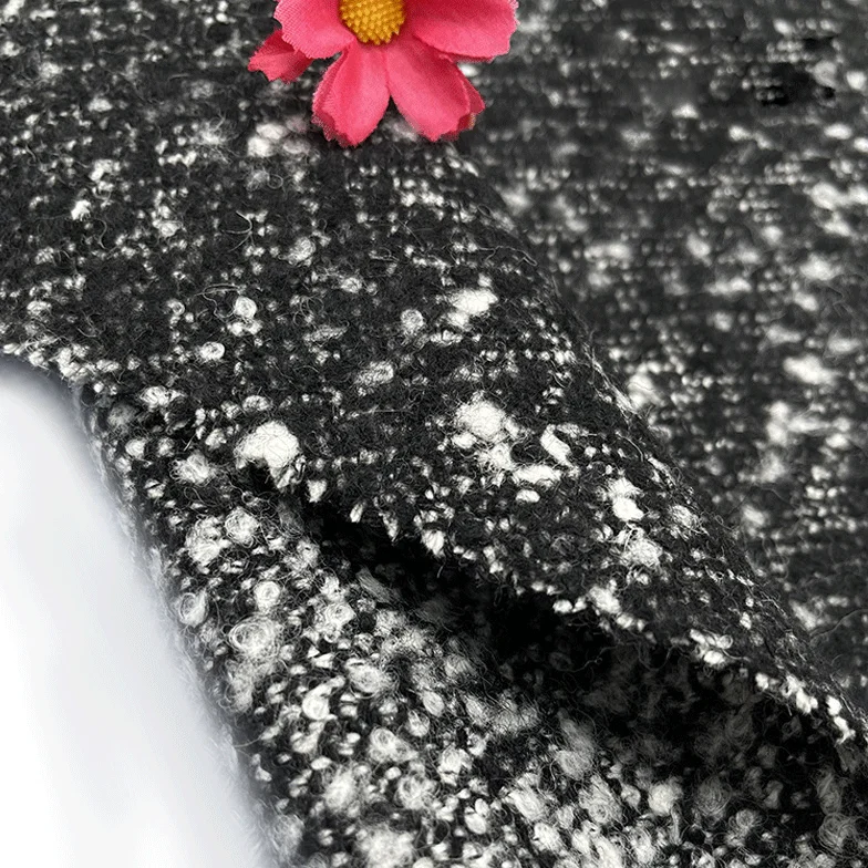Wholesale Customize Heavyweight Fancy Yarn Grace 30% Wool 35% Viscose 35% Polyester Tweed Fabric For Suits Skirts