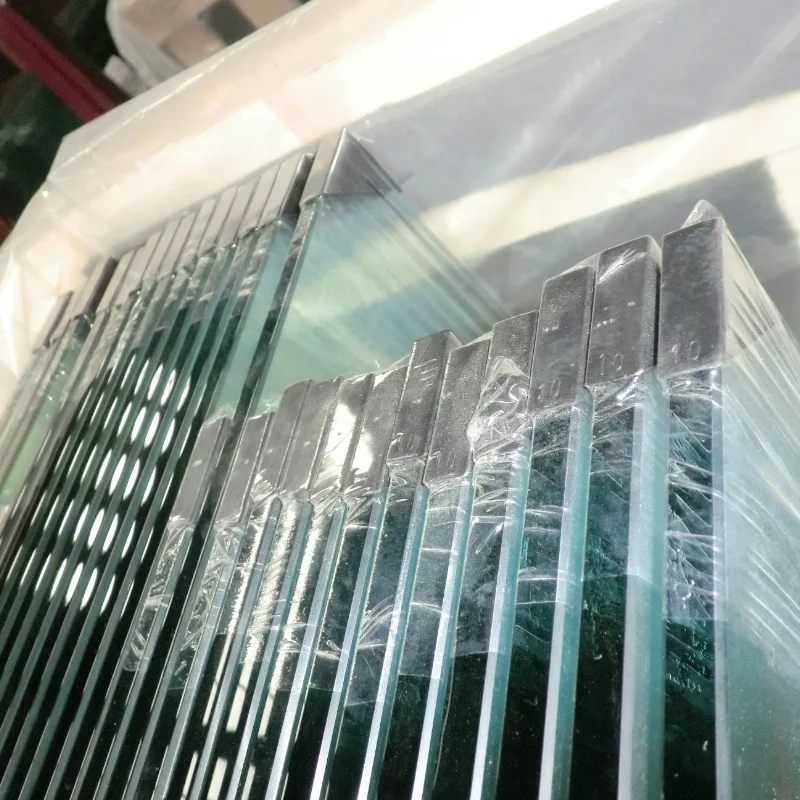 6mm  8mm 10mm low iron tempered glass