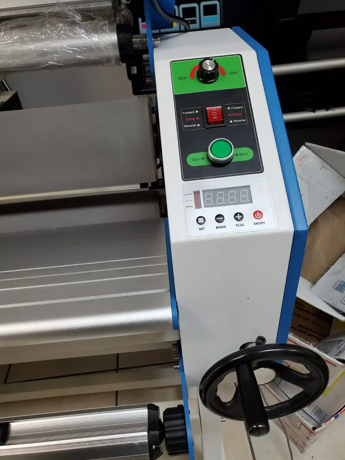 Laminating width less than 1580mm automatic hot cold laminator laminating machine for advertising company use