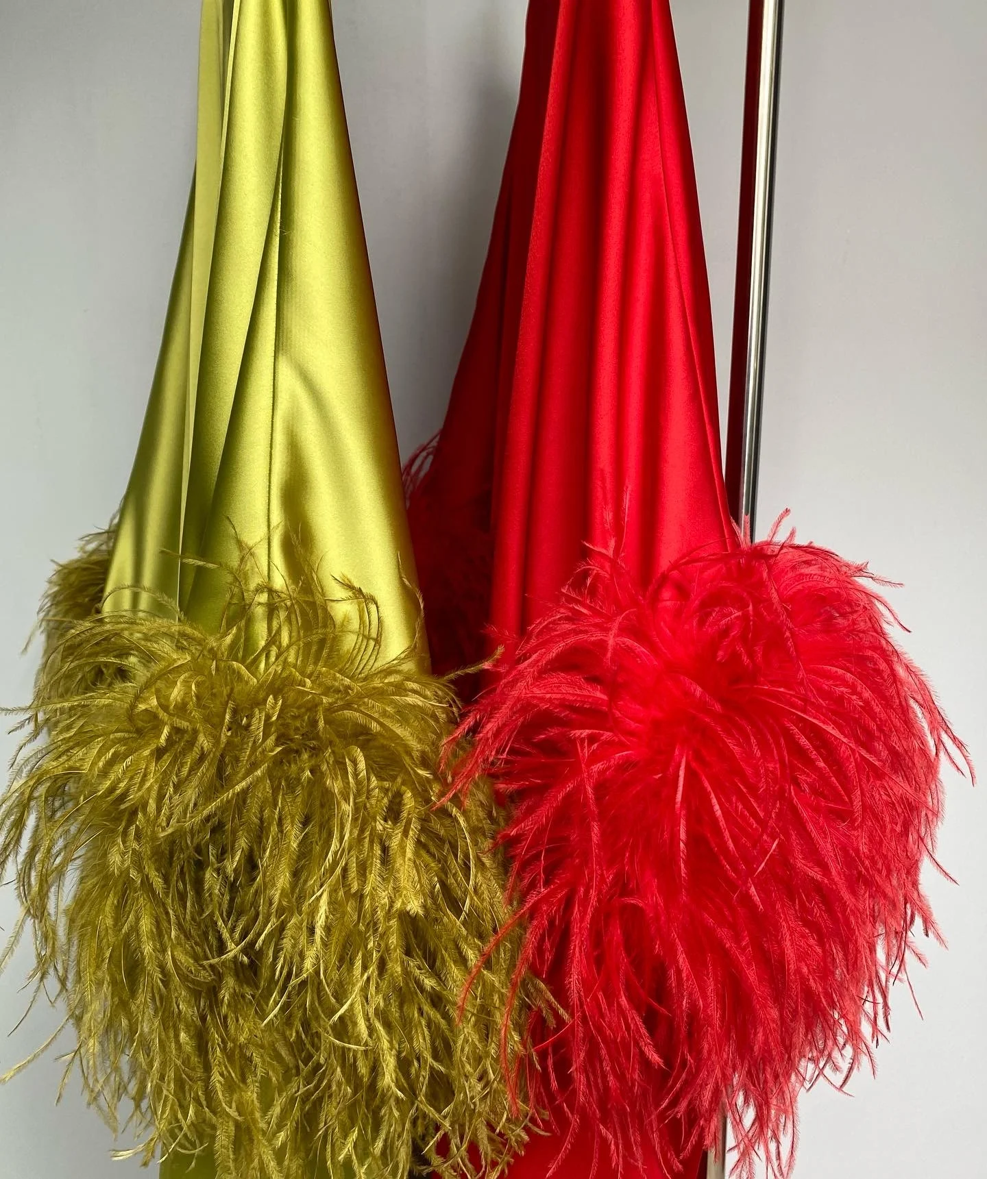 Saudi Arabia Jersey Prom Gown With Feather Shawl Long Sleeve Dubai Floor Length Elegant Evening Dress For Women Luxury