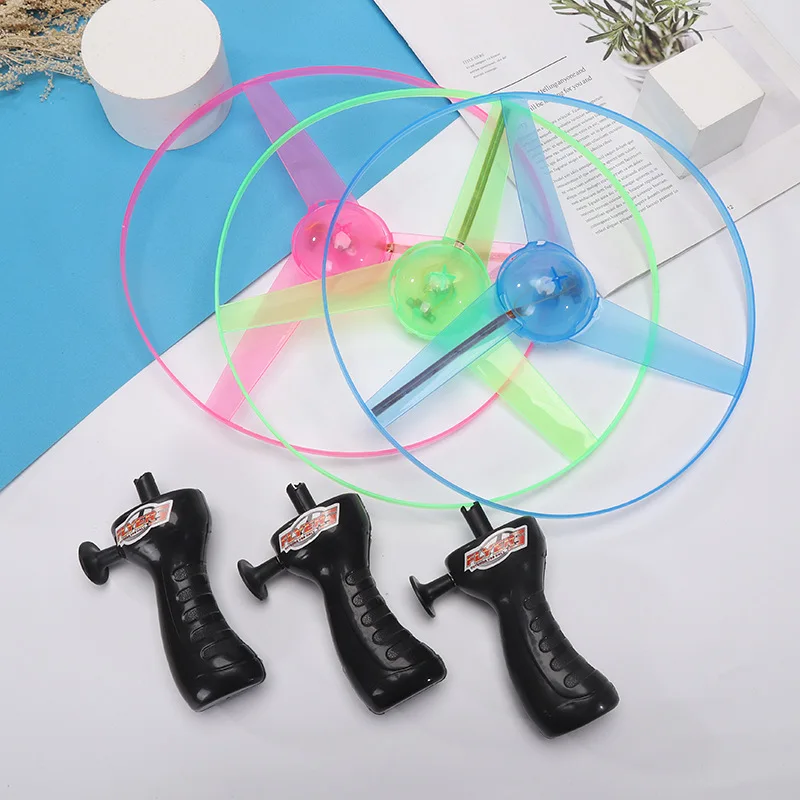 Wholesale Outdoor Children Plastic Pull String Stay Wire Led Flashing Light Up Flying Saucer Disc Toy