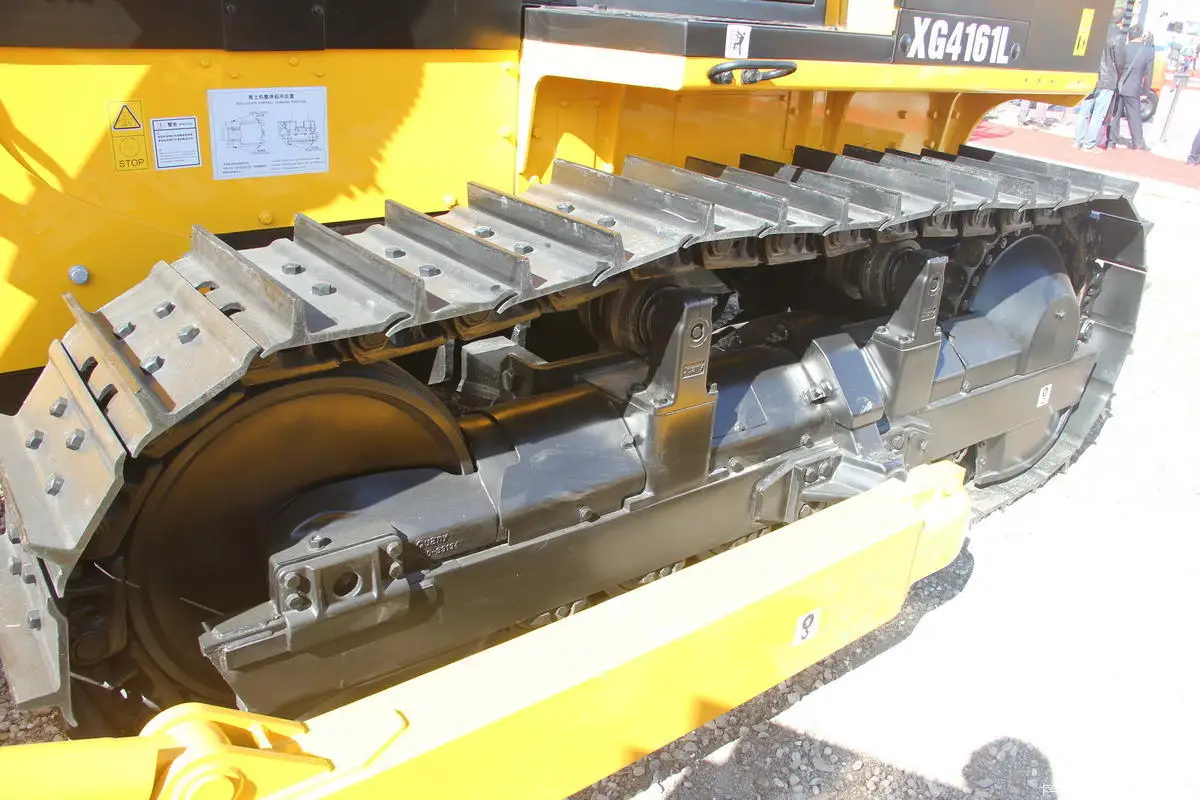 Xgma Xg4221L Crawler Dozer 220HP Hydraulic Bulldozer
