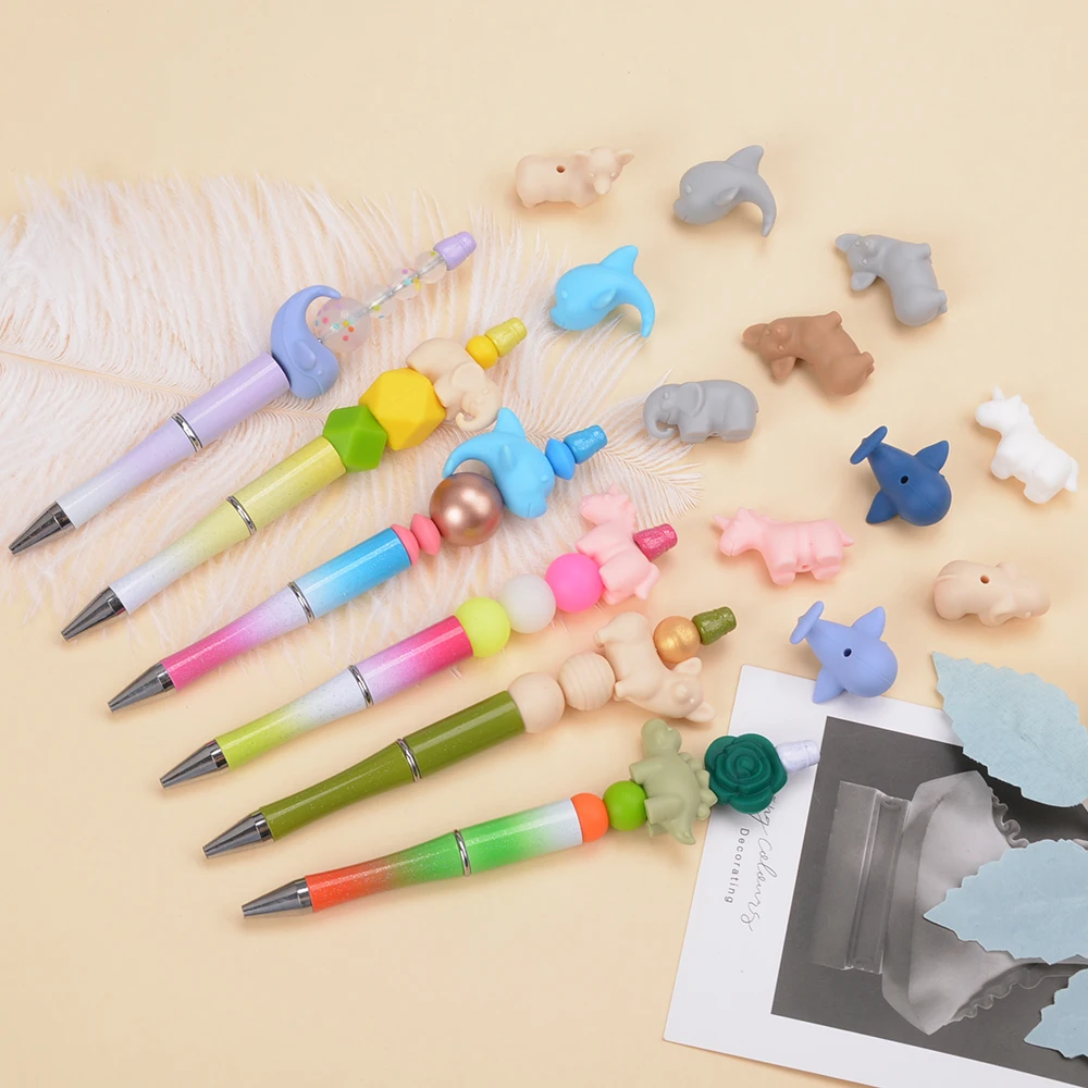 New Silicone Beads Key Chains Fashion Cartoon Silicone Panda Baby Teething Focal Beads Food Grade Silicone Beads For Pacifier