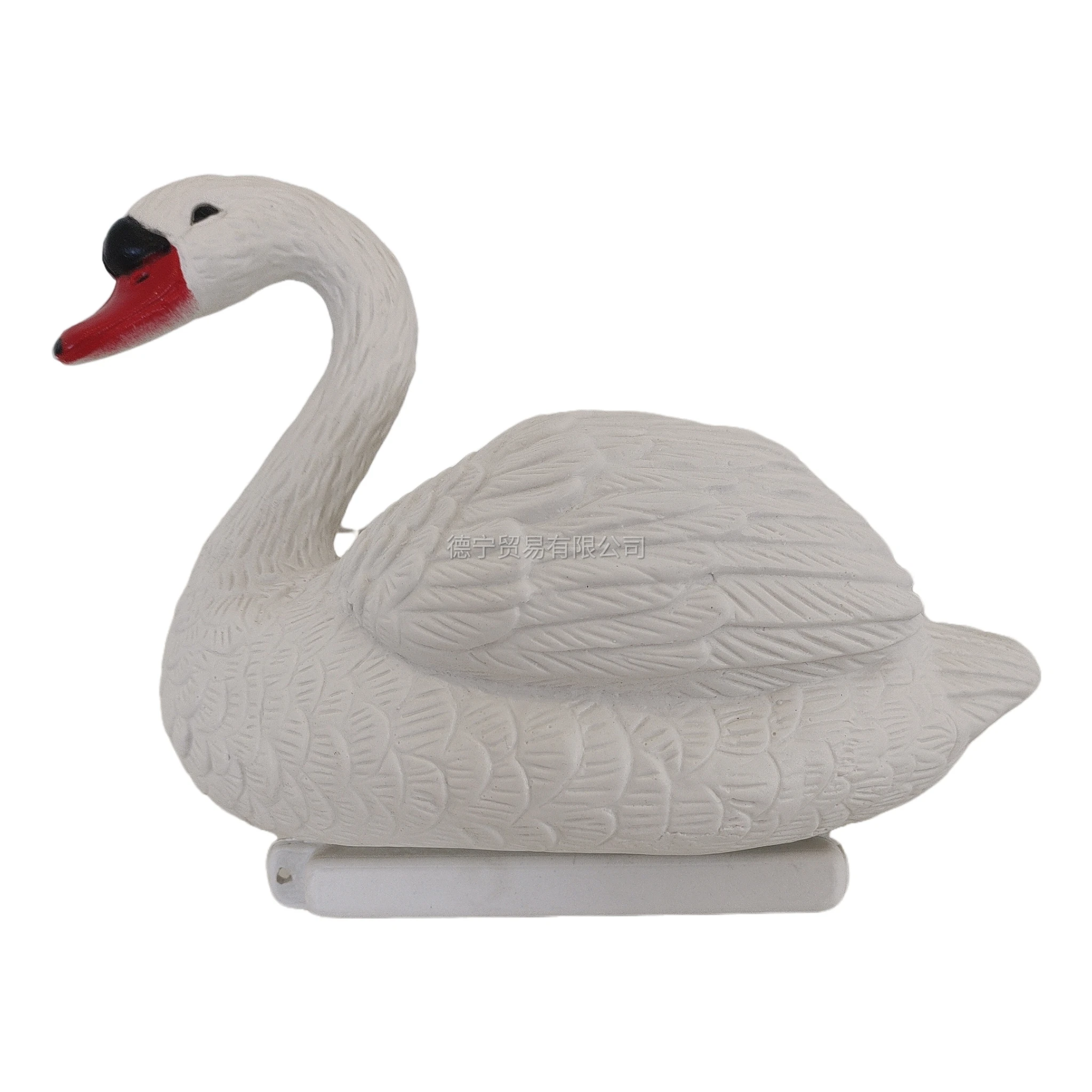 One to one simulation PE plastic white swan water fountain wild animal lake courtyard ornaments garden decoration