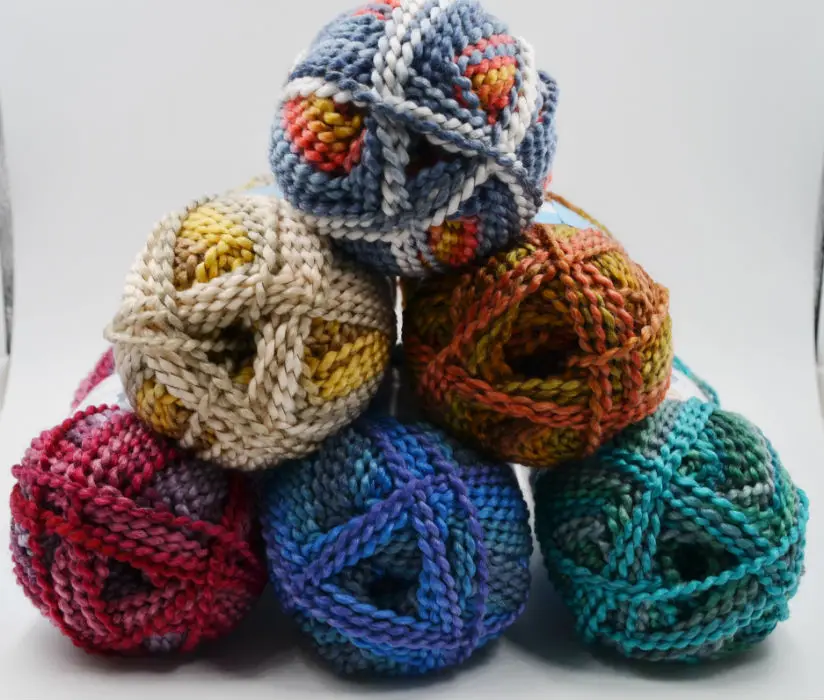 100%Polyester  Fancy Yarn  wool yarn for knitting and crochet