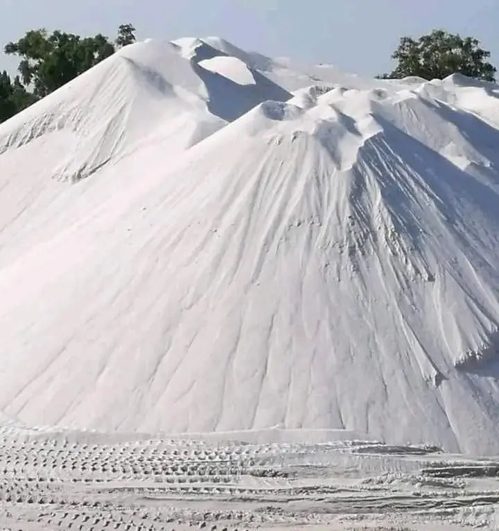 silica sand 6.jpg