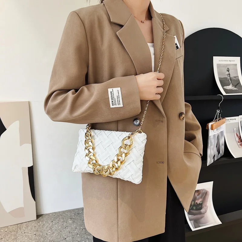 Wholesale ins Hot Woven PU Purses Drop Shipping Thick Chain Strap for Lady Small Jelly Handbags Women Shoulder Bag Handbag