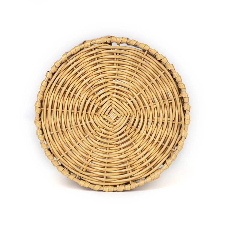 Hot Sale Classic Natural Handmade Bamboo Metal and PE Rattan Flatware Mini Picnic Basket for Candies and Storage