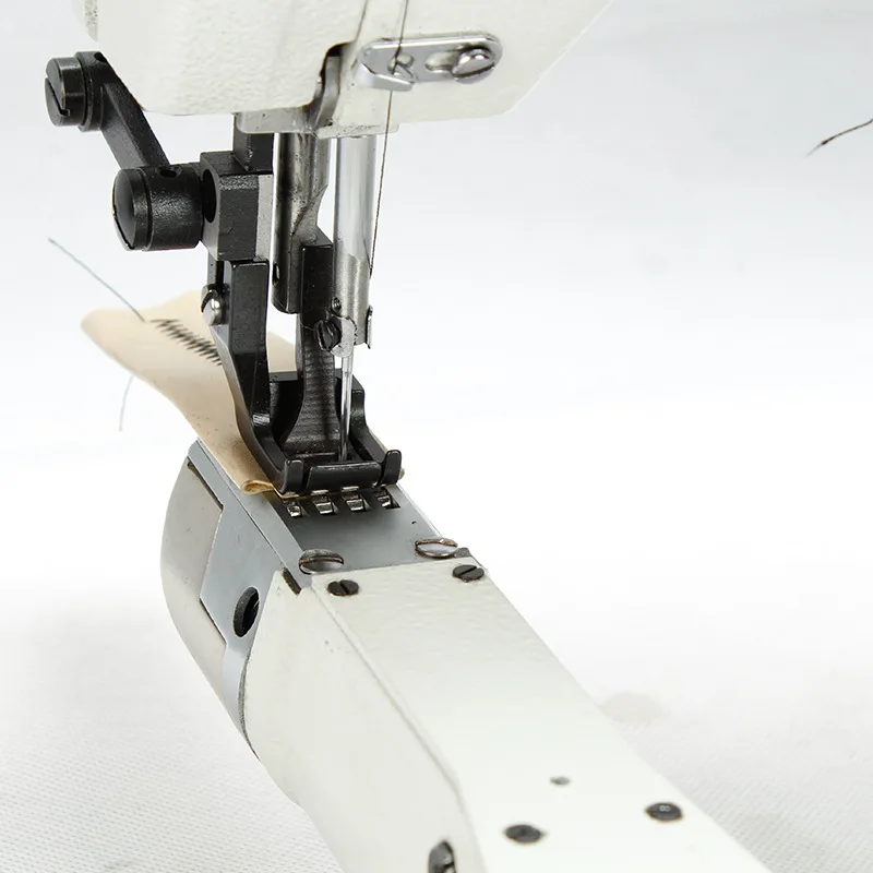 Tenghong TH-7205-N Feed Off The Arm Upper & Lower Feed Zig-zag Industrial Sewing Machine
