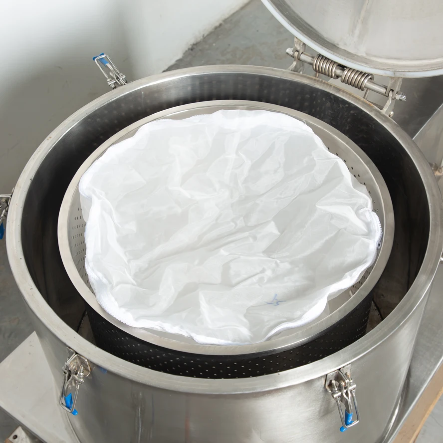 Cold Extraction Machine Alcohol Industrial Ethanol Centrifugal Separation Platform with Chiller Solvent Tank