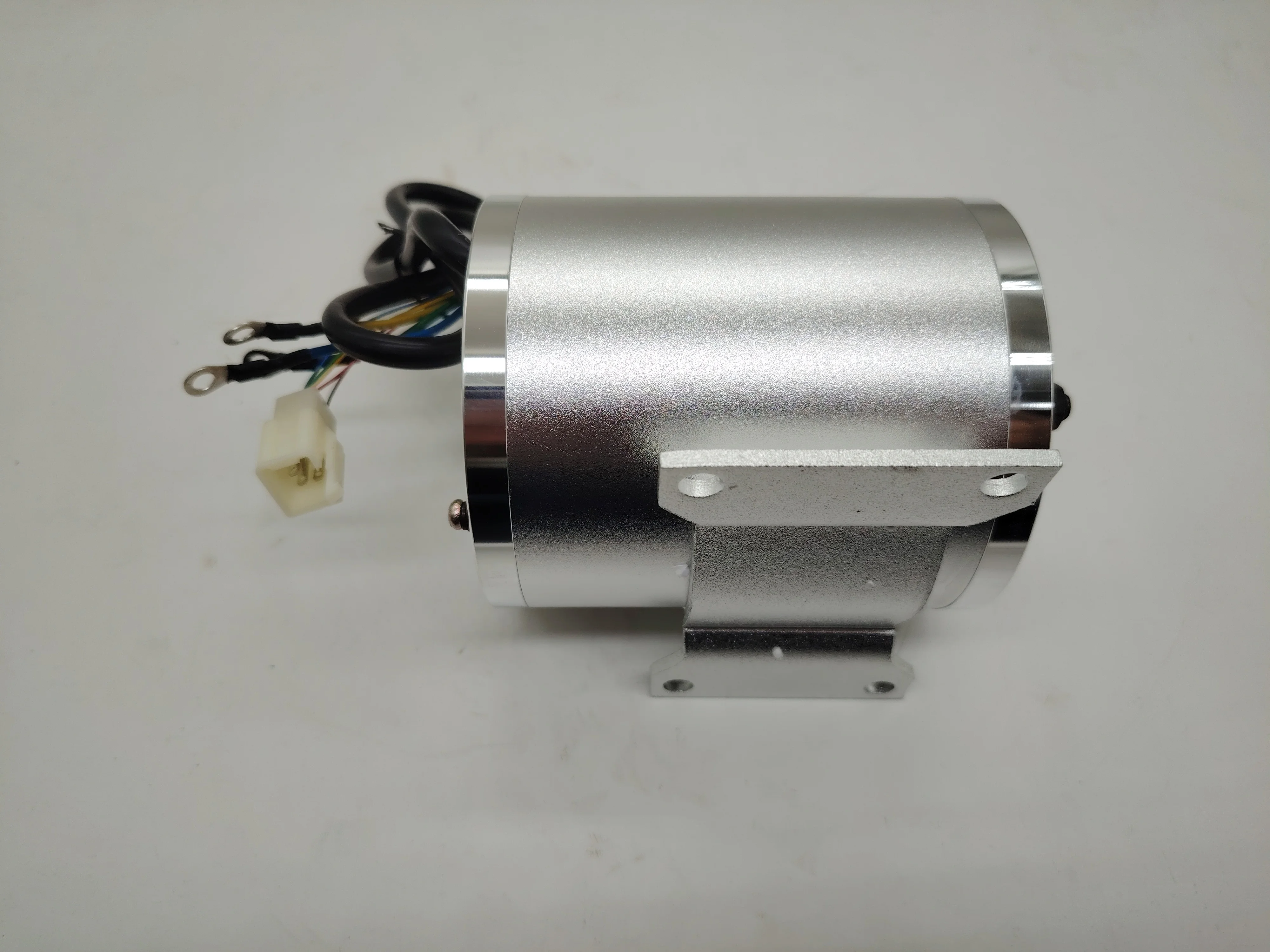 1500W 48V Brushless Electric DC Motor 1500W Electric Scooter BLDC Motor BOMA Brushless Motor w/ Mounting Bracket (Scooter Parts)