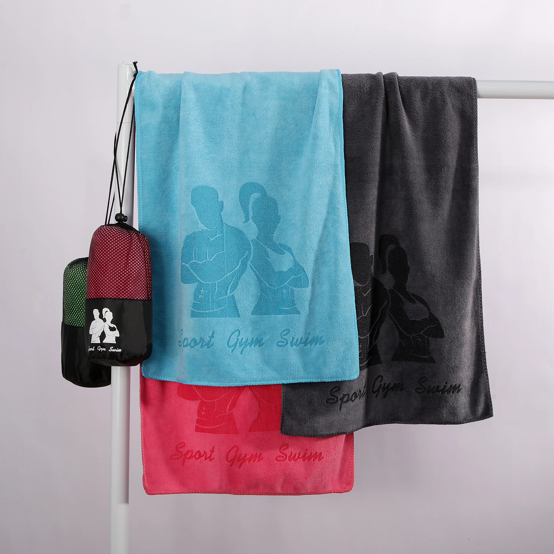 Wholesale Personalized Logo Quick-Absorbing Microfiber Sport Towels for Club Basketball Softball Volleyball Swim Hand Towel