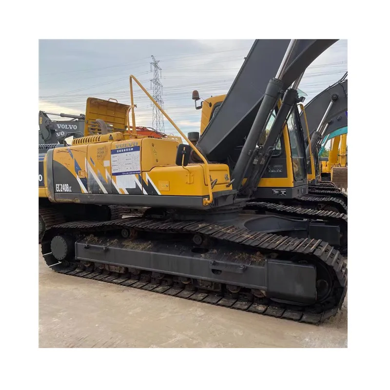 Good Quality Used Volvo Medium Crawler 24 Ton Ec240 /Ec240blc Earth Moving Excavator