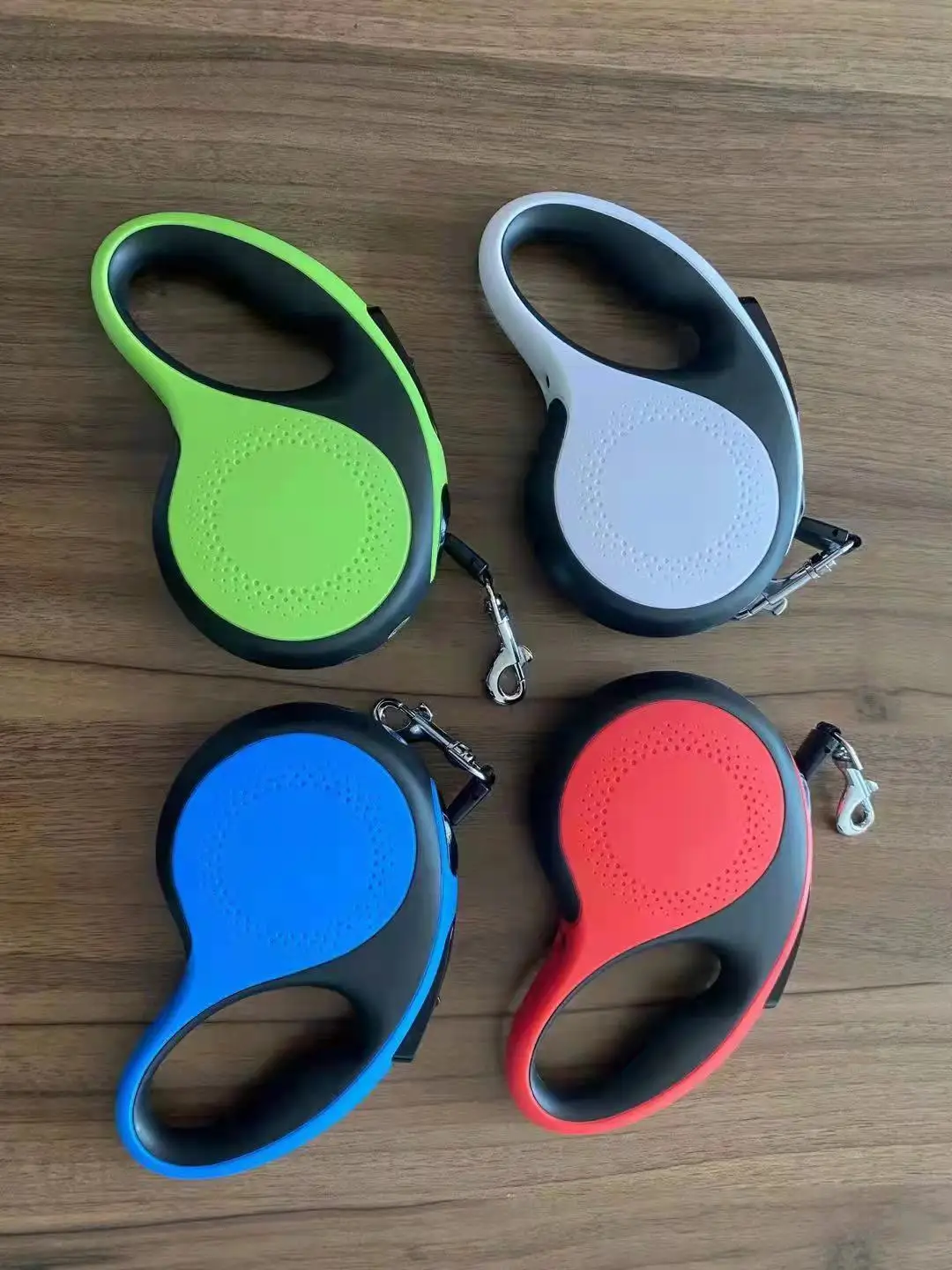 New Style Rechargeable Heavy Duty Reflective Nylon Webbing Anti-Slip Handle 16ft Retractable Dog Leash with Flashlight