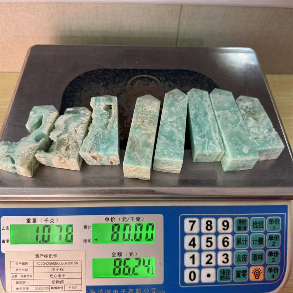 Wholesale Natural Carved High Quality Crystal Hemimorphite Point For Home Decoration