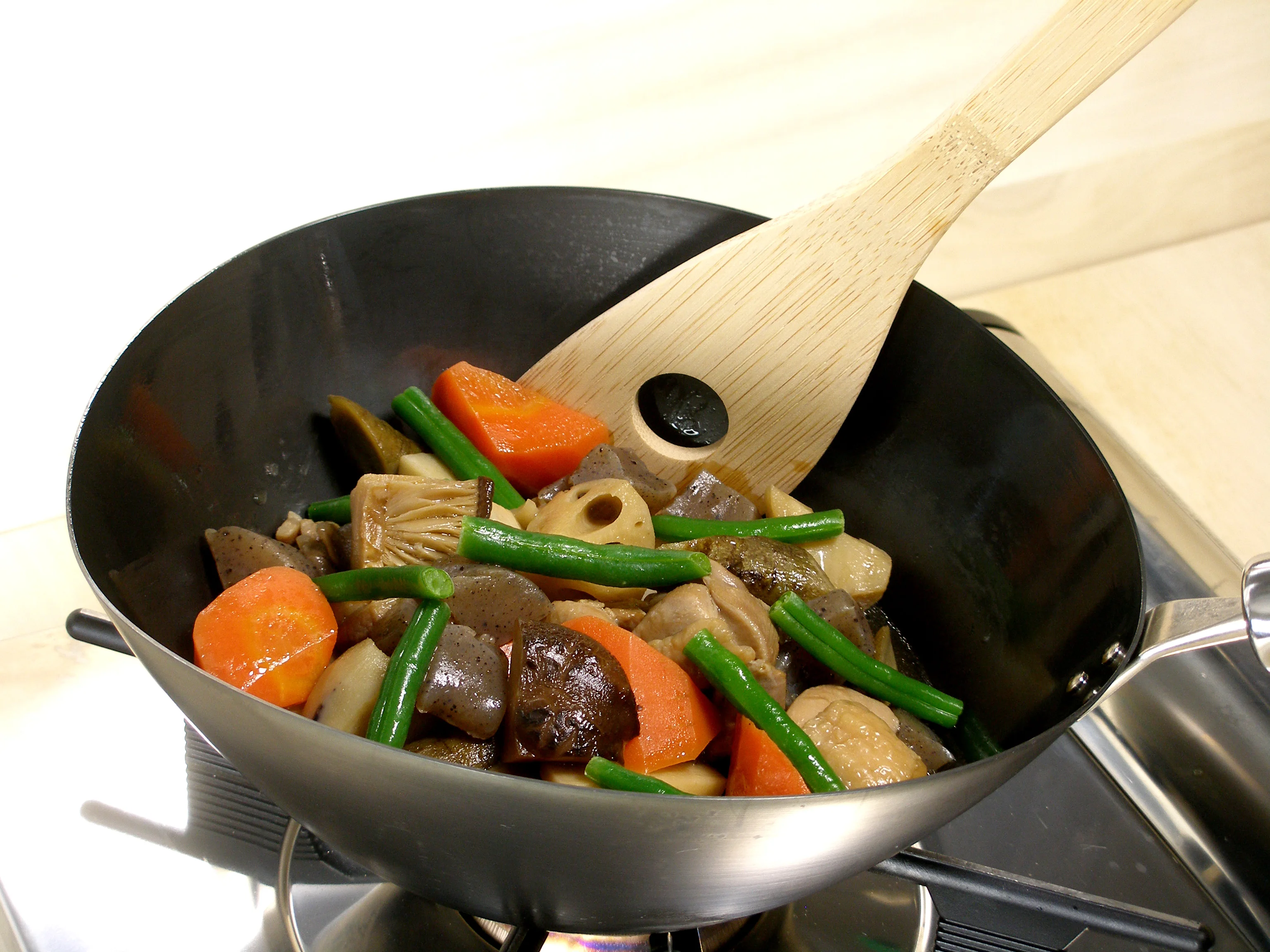 Japanese Large Restaurant Non-Stick Iron Wok Pan Gas Grill Induction Bottom for All Stoves for Frying