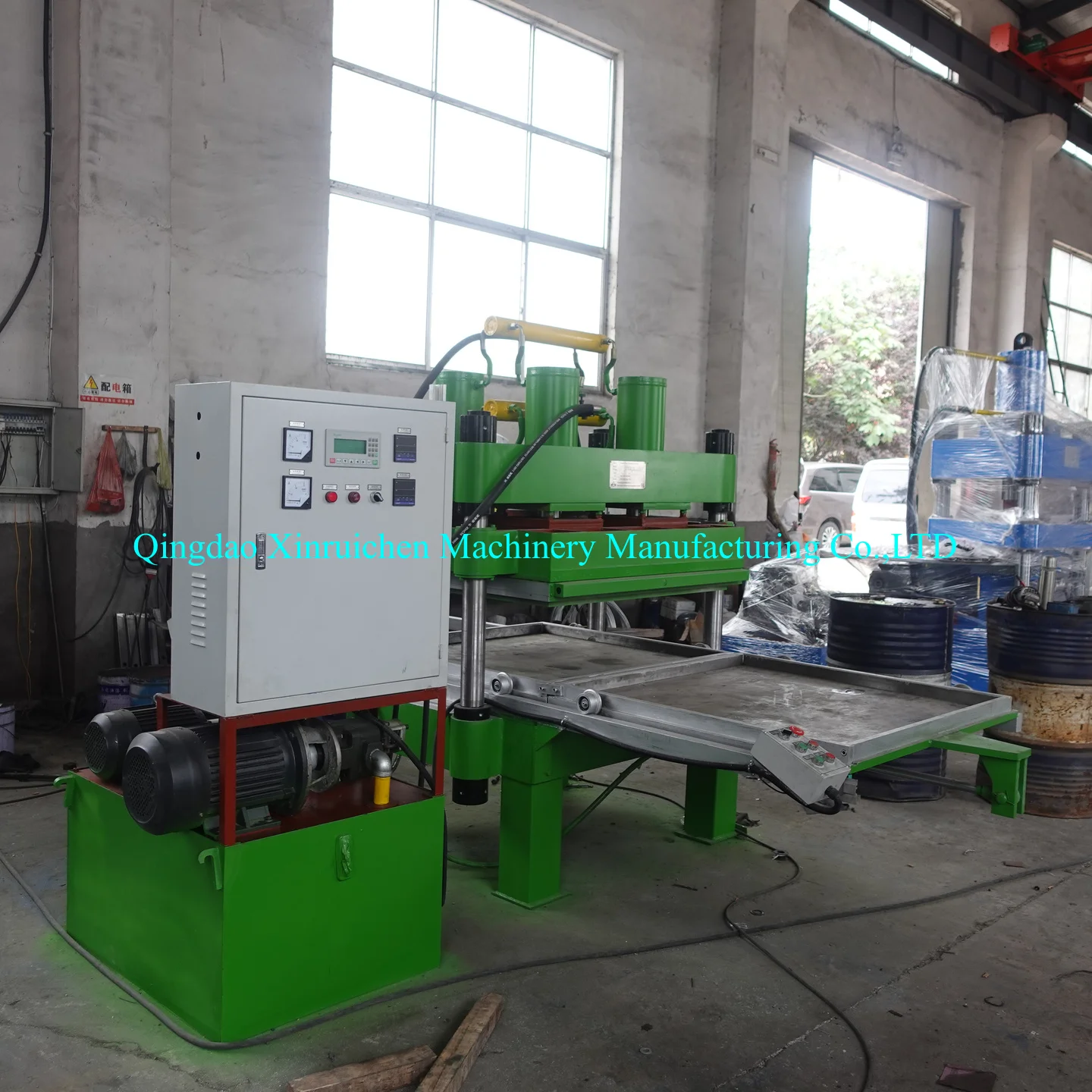 Down Stroke Type rubber interlock brick making machine/rubber tiles production equipment