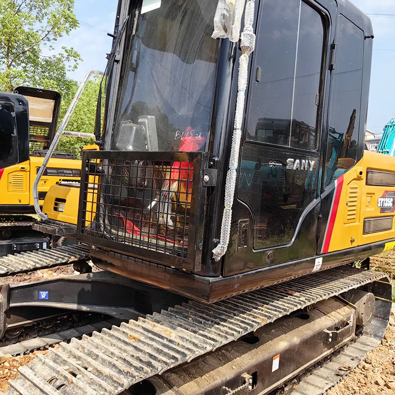 Foreign trade sales of Sany excavator sy135 235 excavator hydraulic crawler machine car condition good home direct work