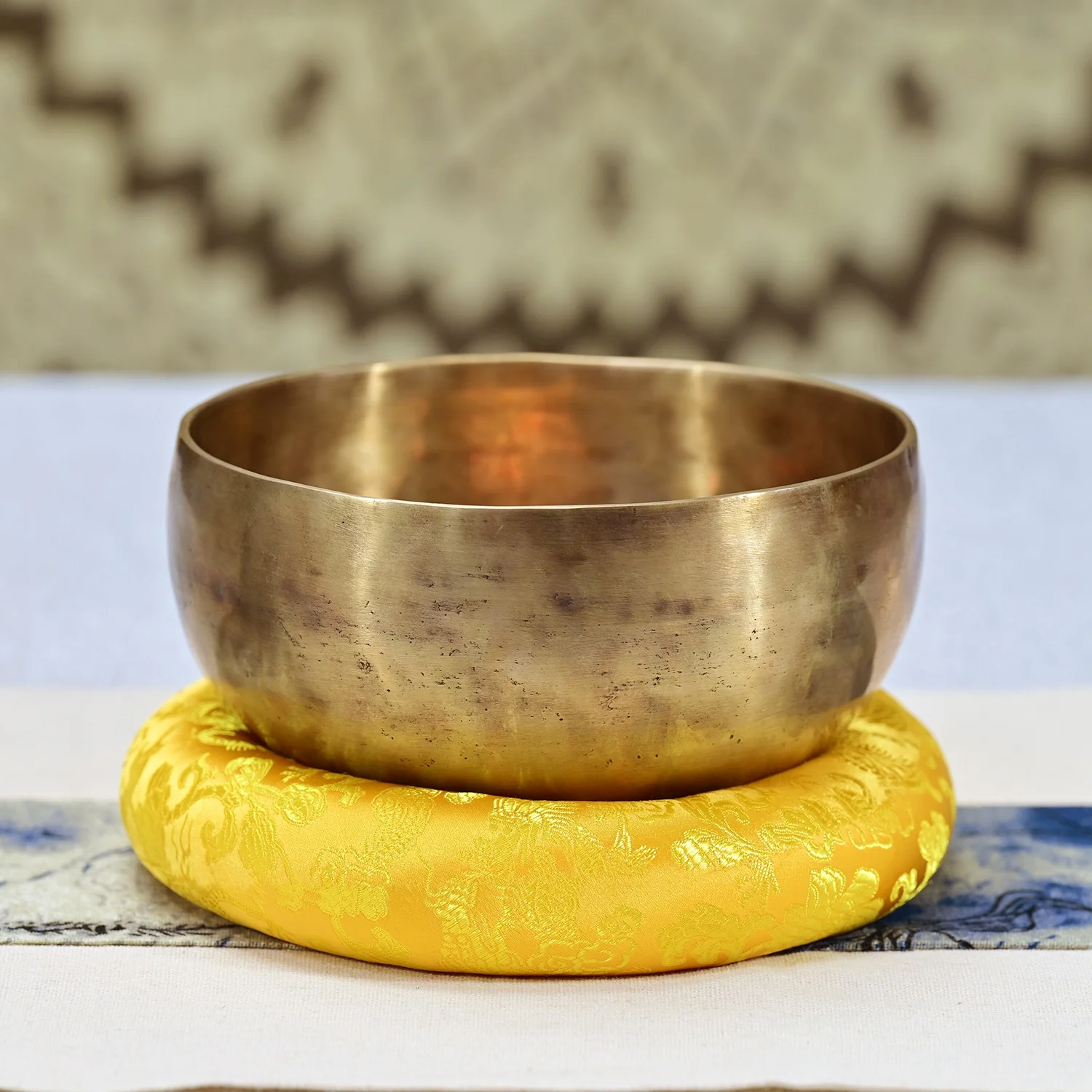 Success Handmade Tibetan Singing Bowl 7 Chakra Singing Bowl Set All Size for Healing Meditation Sound Bath