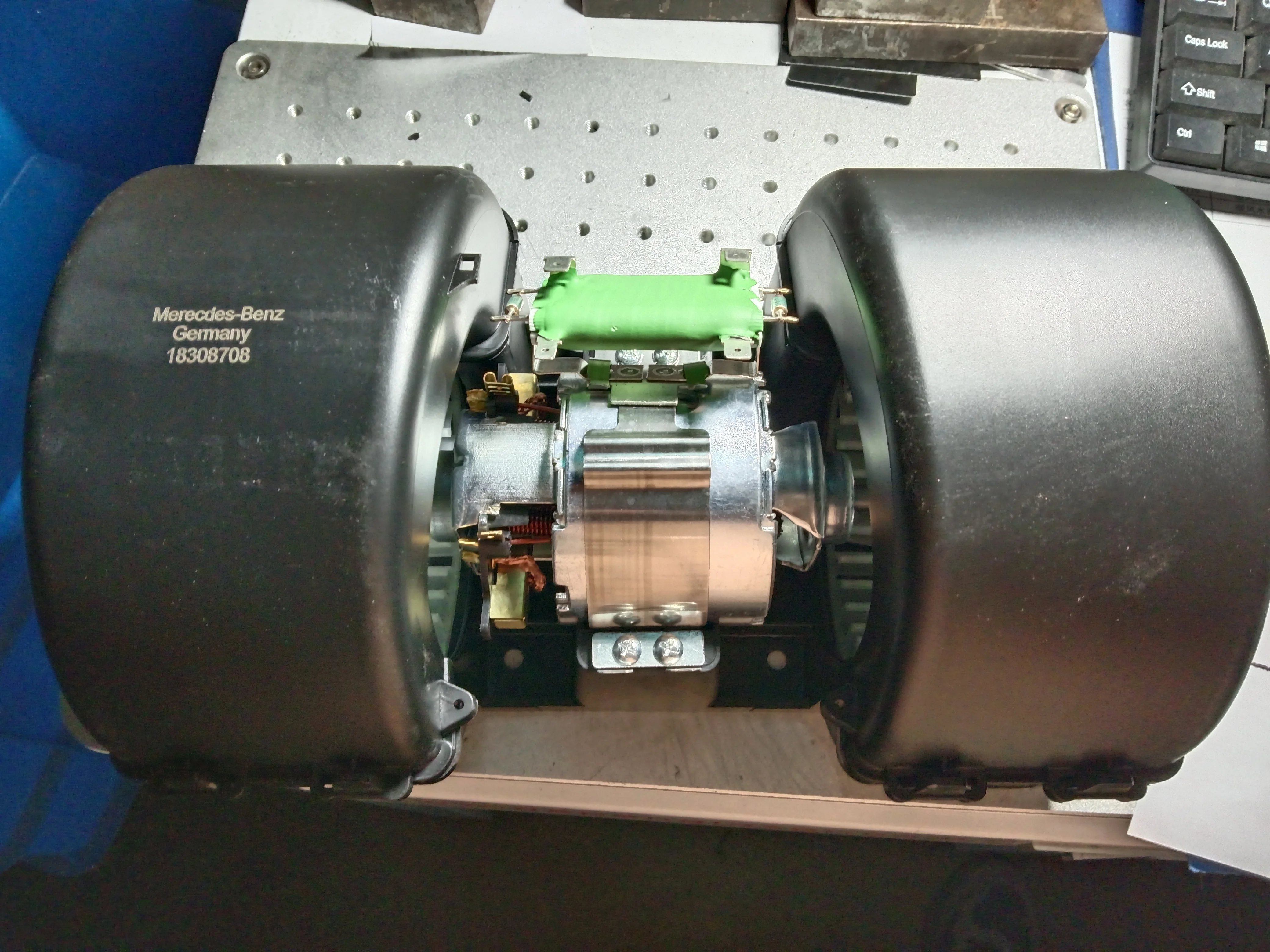 Hot Selling Interior Blower Fan fits For Actros 0018308708 0130063514 Blower Motor