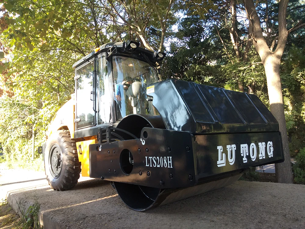 China construction vibrating road roller 8 ton 10 ton 12 ton 14 ton road roller with famous brand pump advanced vibration system