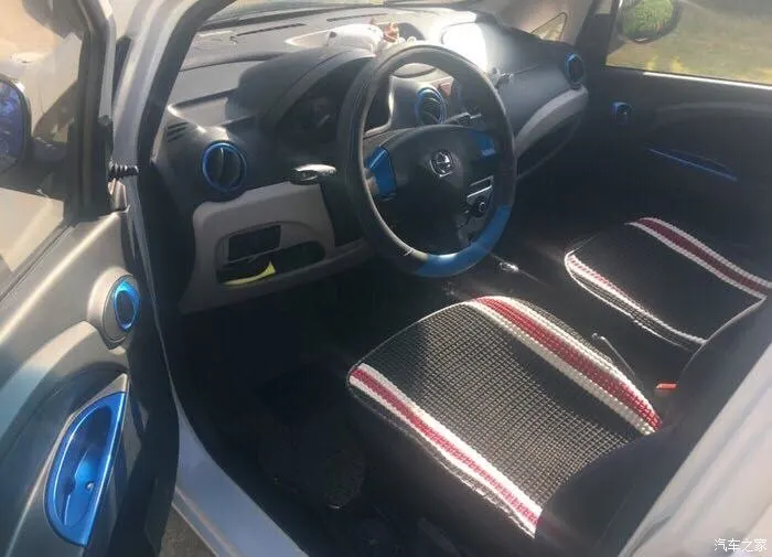 Baic company cheap mini electric vehicle directly from factory Family use ev with long range New style good quality sport auto