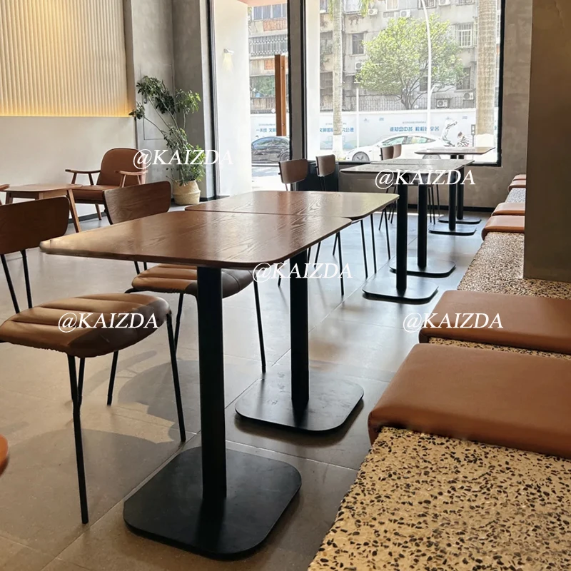 American cafe restaurant table and chair set baking dessert cake shop Japanese style fast food shop solid wood dining table