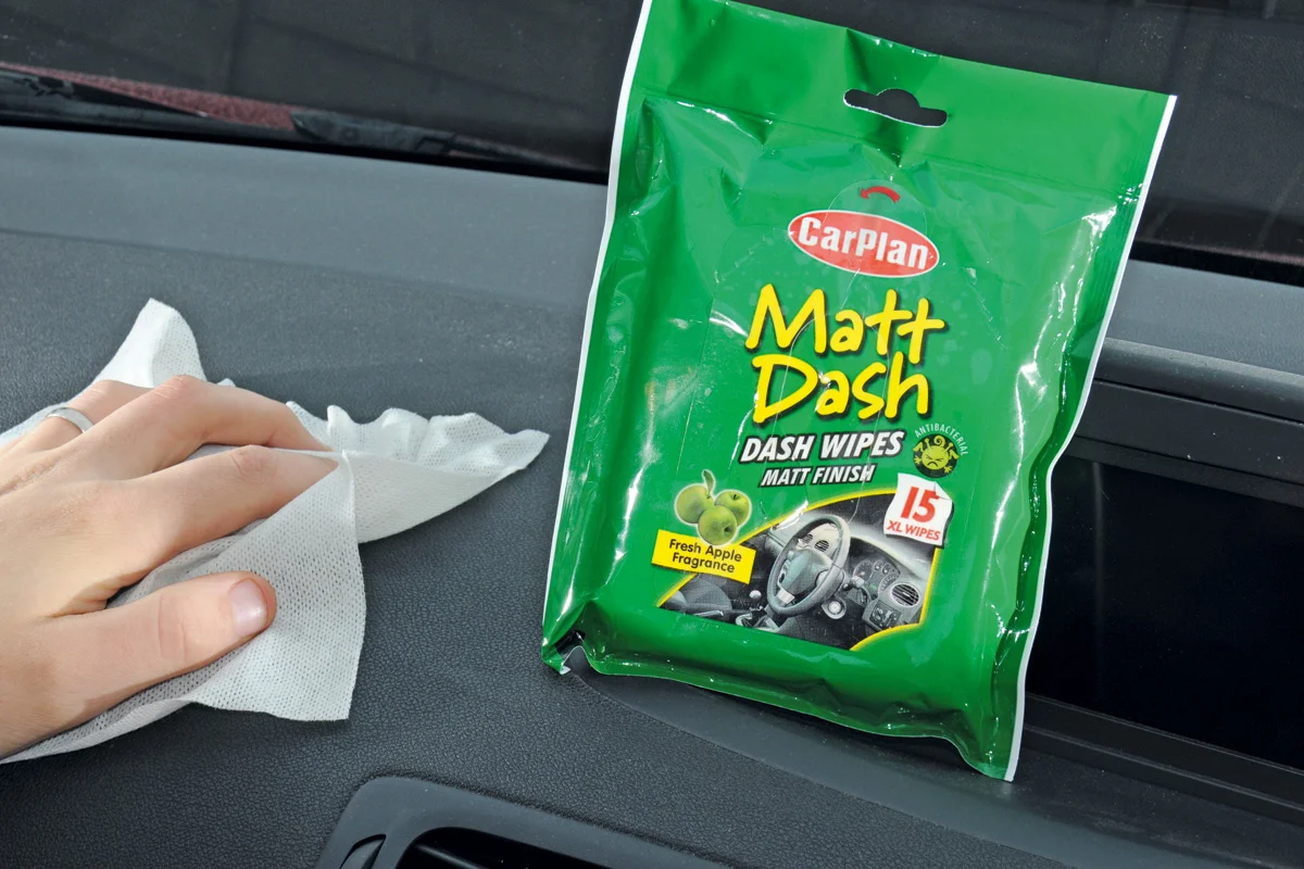 Lookon Advanced UV Protectant Wipes Interior Protectant or Most Surfaces Plastic Rubber Vinyl Dashboards Seats Doors