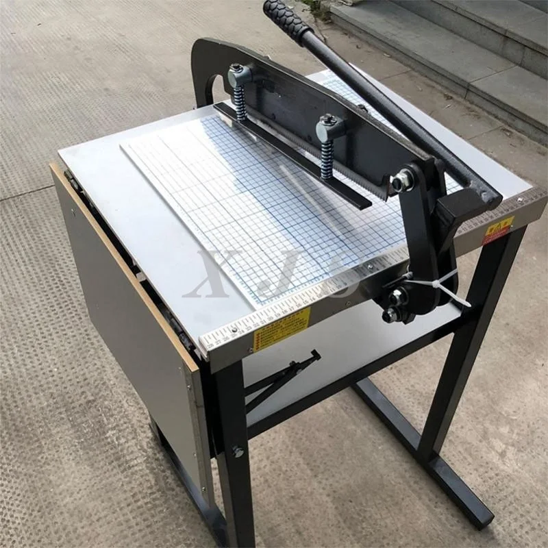 300/400/500/6 00mm Cloth cutting machine price width with top quality