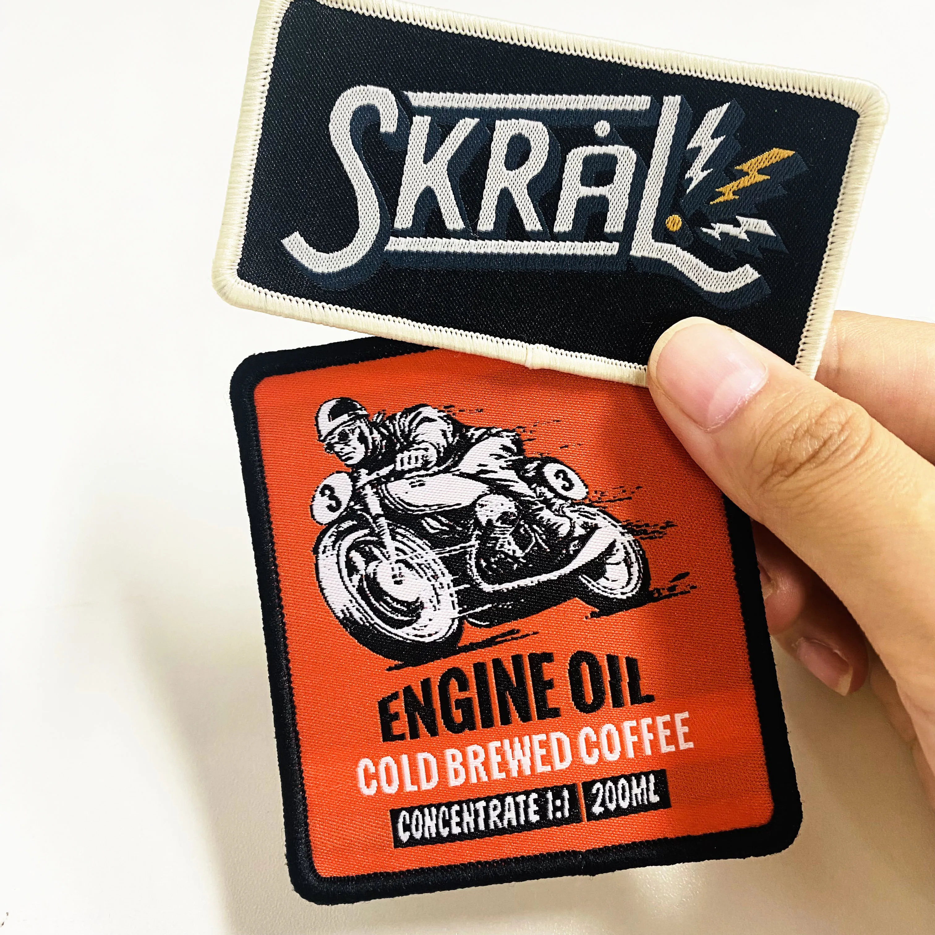 Creativity Custom  On Machine ClothingWoven Logo Square Iron On Hat Badges Coat and  Fabric Woven Patches