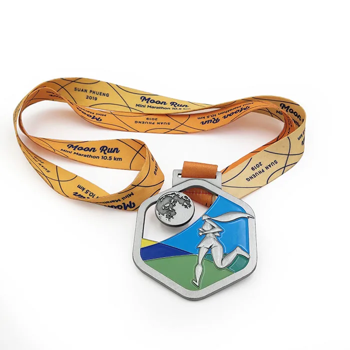 
Custom 3D metal trophy and ancient style 2021 custom medal for city surrounding race runner 