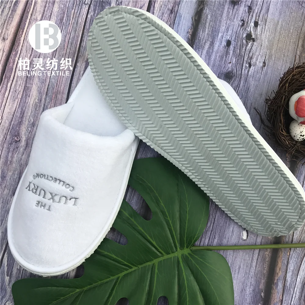 Best Quality polyester velour Disposable Hotel Spa white  Slipper Custom logo Anti-slip super soft Slippers