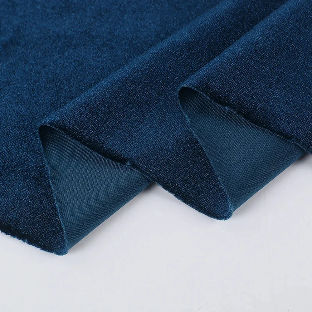 2024 Good quality thickened Korean velvet polyester super soft elastic velvet fabric for women home wear paja tissu velours