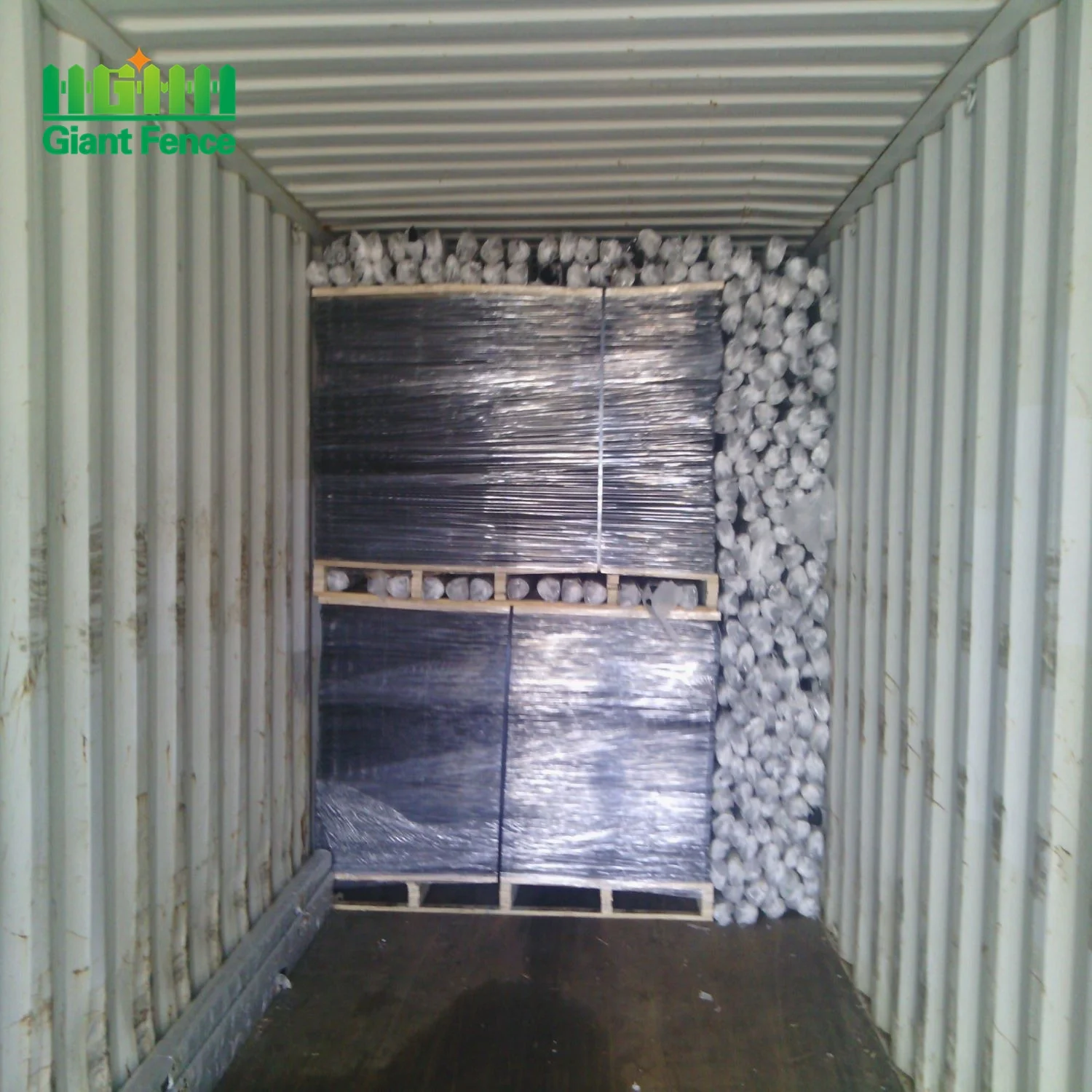 High Quality Modern Vintage Design Welded Wire V Mesh Fence Panels Rigide Network Security Fences Kitchen Space Gate Application