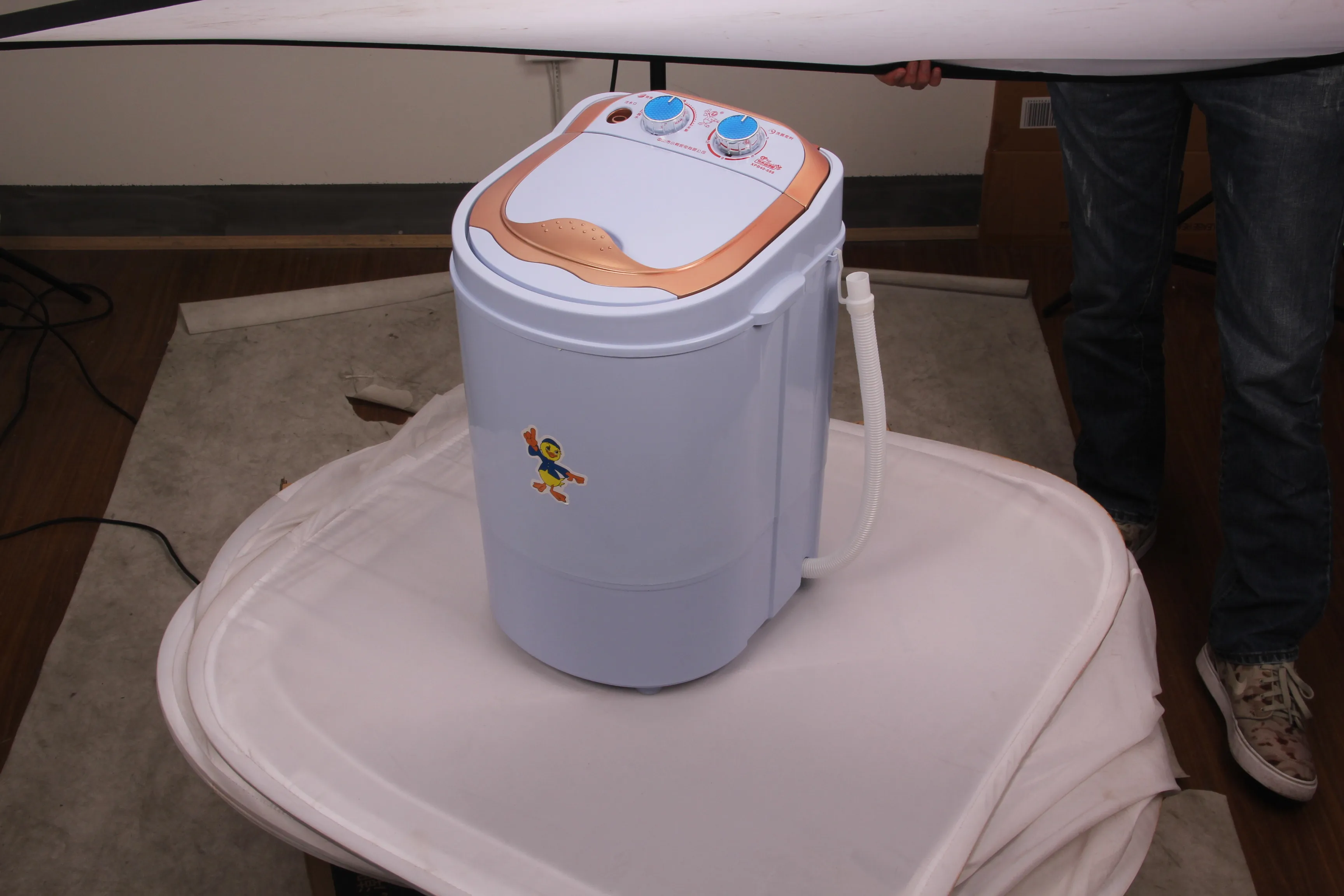 Hot Sell High Efficiency Household Washing Machine Mini and Portable 4Kg large Capacity