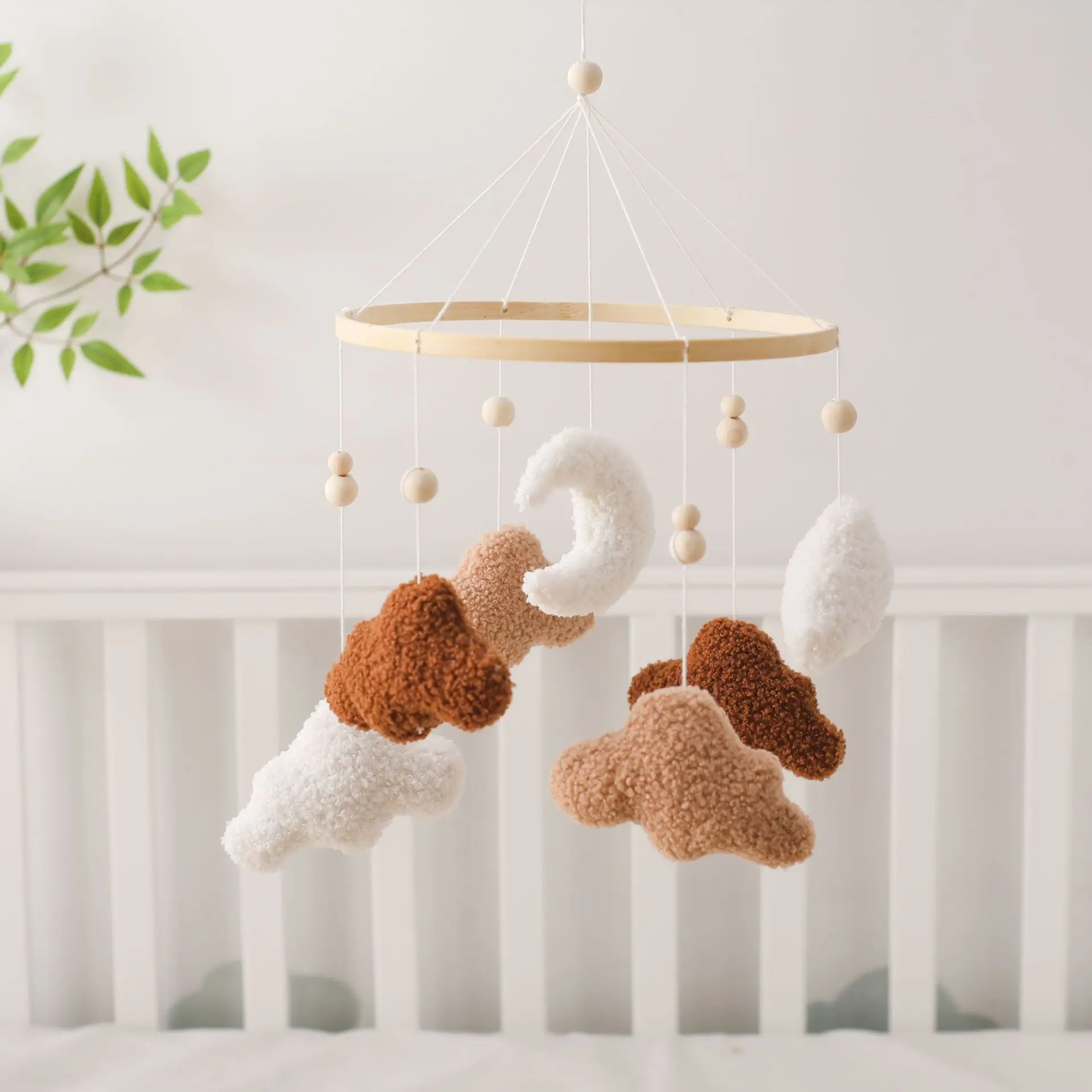 Wholesale Nordic Kids Room Decor Newborn Baby Gift Kids Hanging Handmade Toys Moon and Cloud Felt Baby Crib Mobile Nursery
