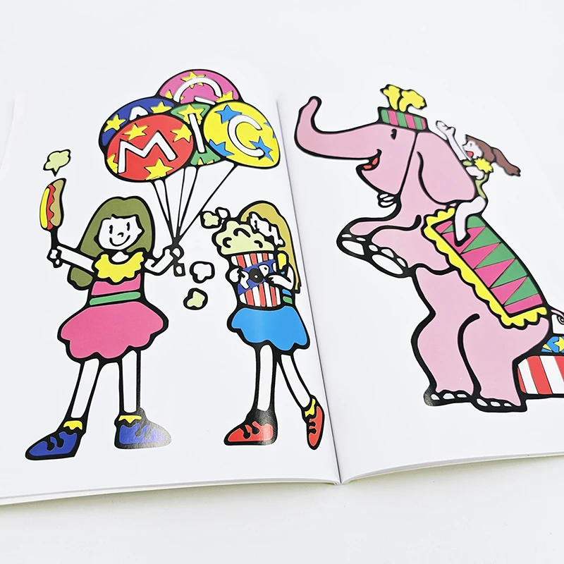 Small Size Red Magic Coloring Book Toys for Kids - a Can Change Colors Party Show Prop