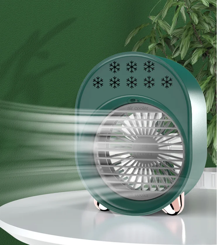 2021 product mini portable coloured lights spray mute water cooled fan