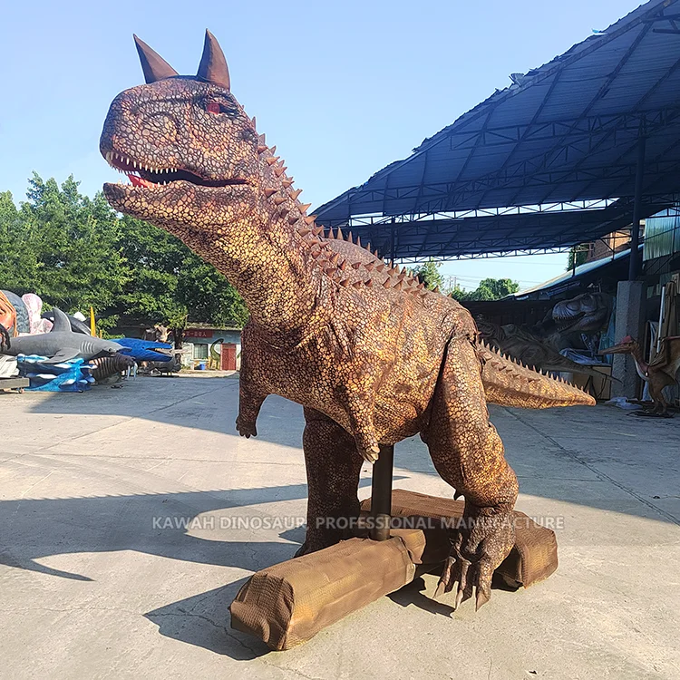 15 Meters Carnotaurus Statue Walking Dinosaur Animatronic Dinosaur Realistic For Stage Show