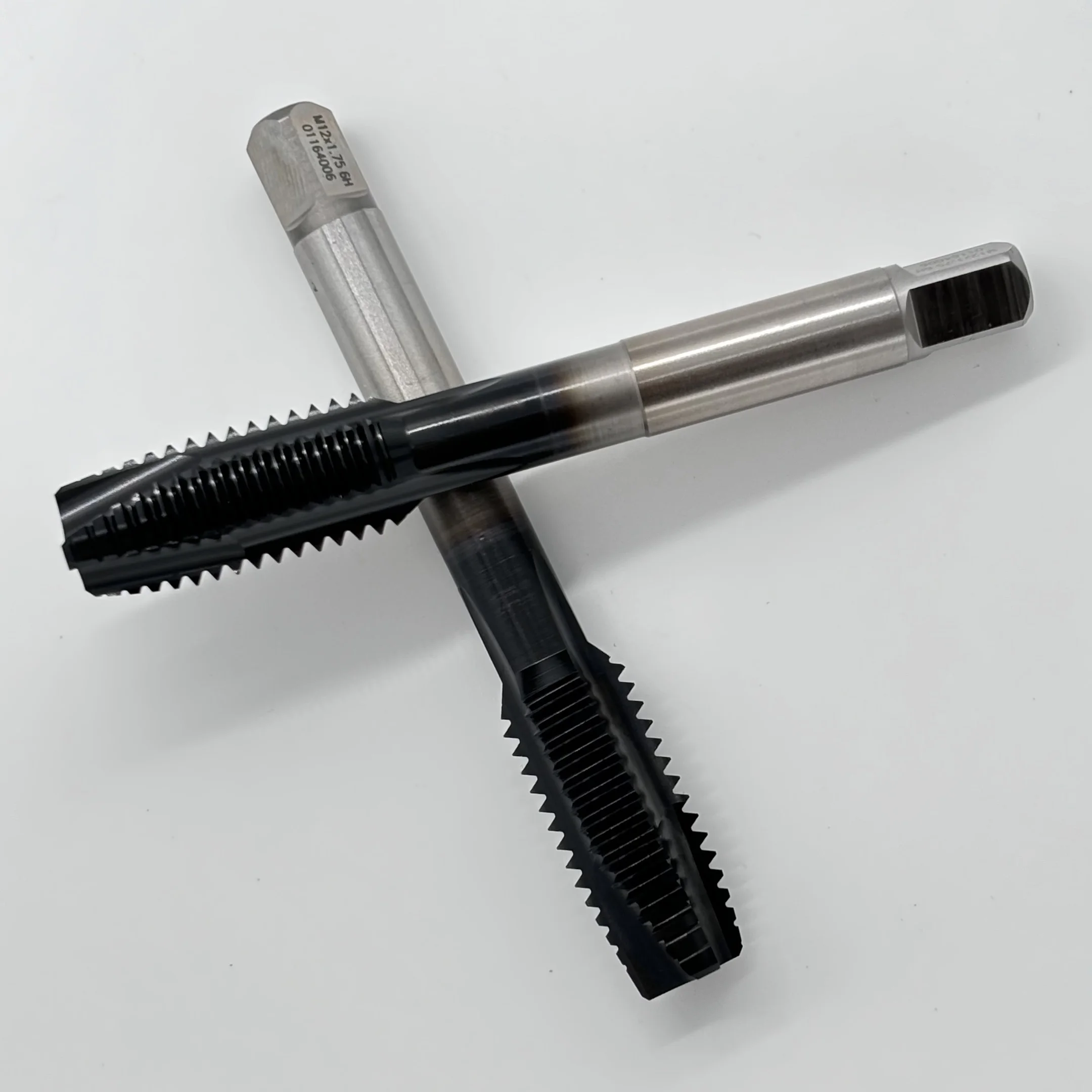TT300-PO M8 HSS Coated Tap Carbide Die for Stainless Steel Thread Tapping Metric Standard Screw Tap for Machine Tools