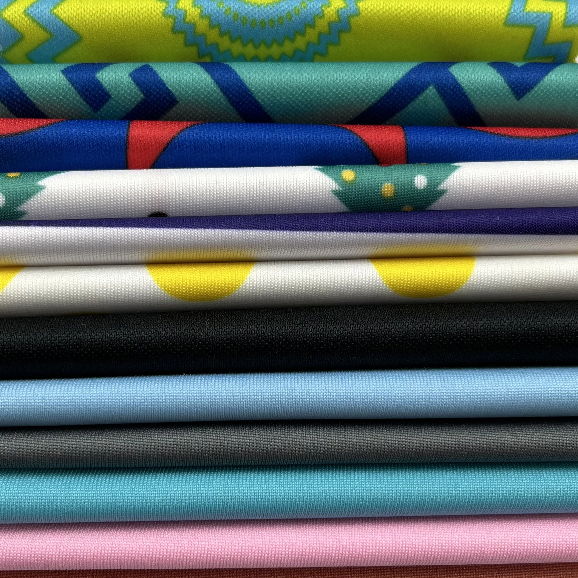 UOO Cheap Foam Neoprene Polyurethane Foam Rubber Neoprene Materiao Double Sided Polyester Fabric Rubber Sheets for Can Cooler