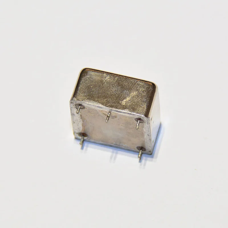 TCXO Quartz crystal oscillator