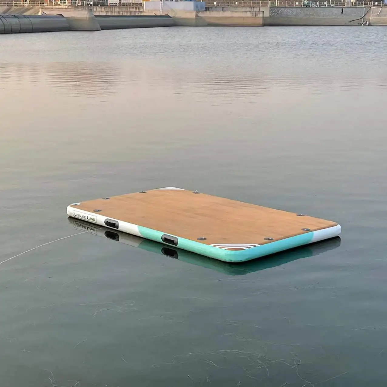 2022 new inflatable dock station with Teak surface sell