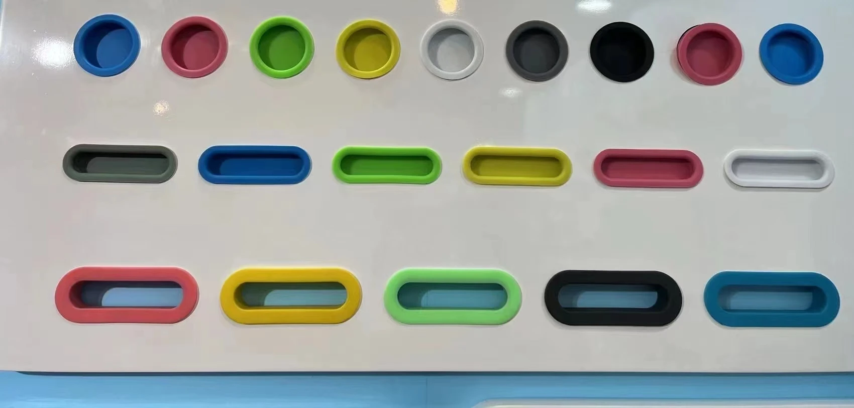 Hot Sale Creative Football Custom Rubber Kids Bedroom Theater Wardrobe Cabinet Handle Safety Anti Collision cartoon knob