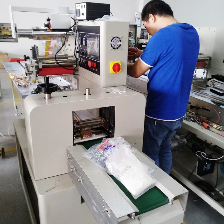 High quality fully automatic horizontal sachet paper cup edible spoons packing machine