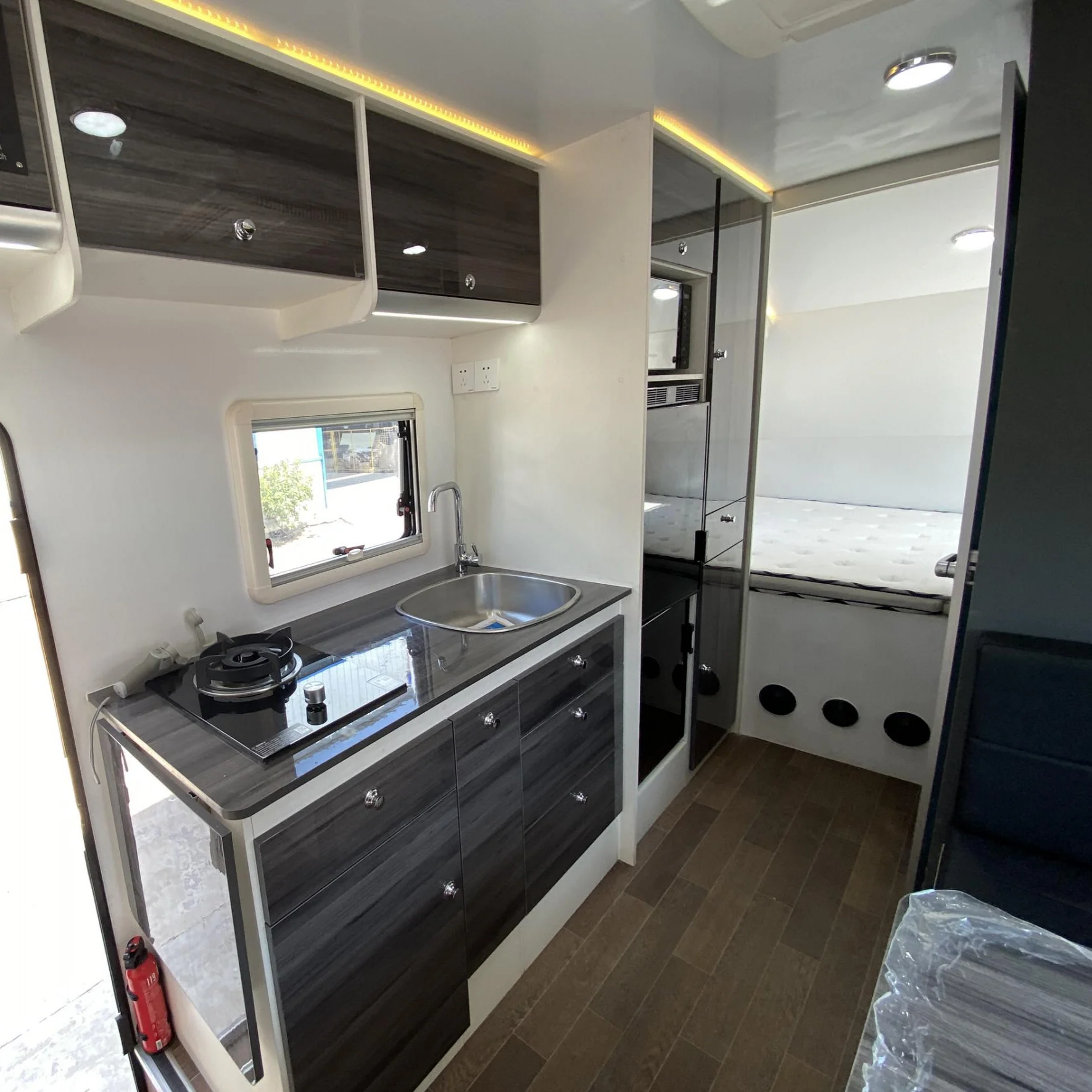 Custom Camper Trailer Travel Trailer Off Road Caravan Camping Trailer Mobile Caravan With Solar Panel RV