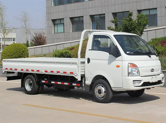 
1750 series 4x2 isuzu engine single/double cabin diesel cargo truck 