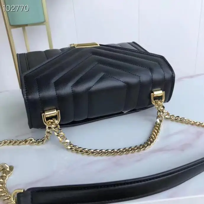 New designer fashion chain shoulder bag messenger bag top quality lamb leather ladies diagonal handbag handbag factory sale 