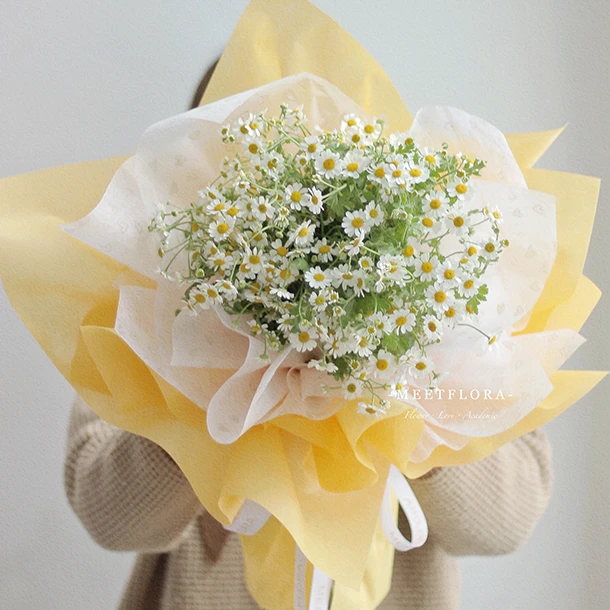 
New love marshmallows lining paper flowers bouquet wrapping paper gifts box wrapping cotton paper material 