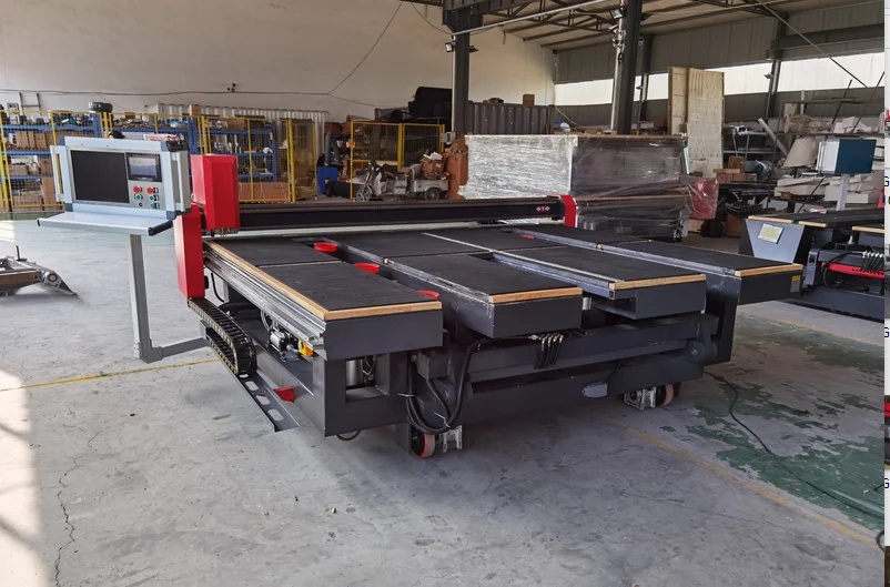 CNC Integrated All-in-one Glass Cutting and Slicing Machine Under Four-wheel Drive High-speed Cutting